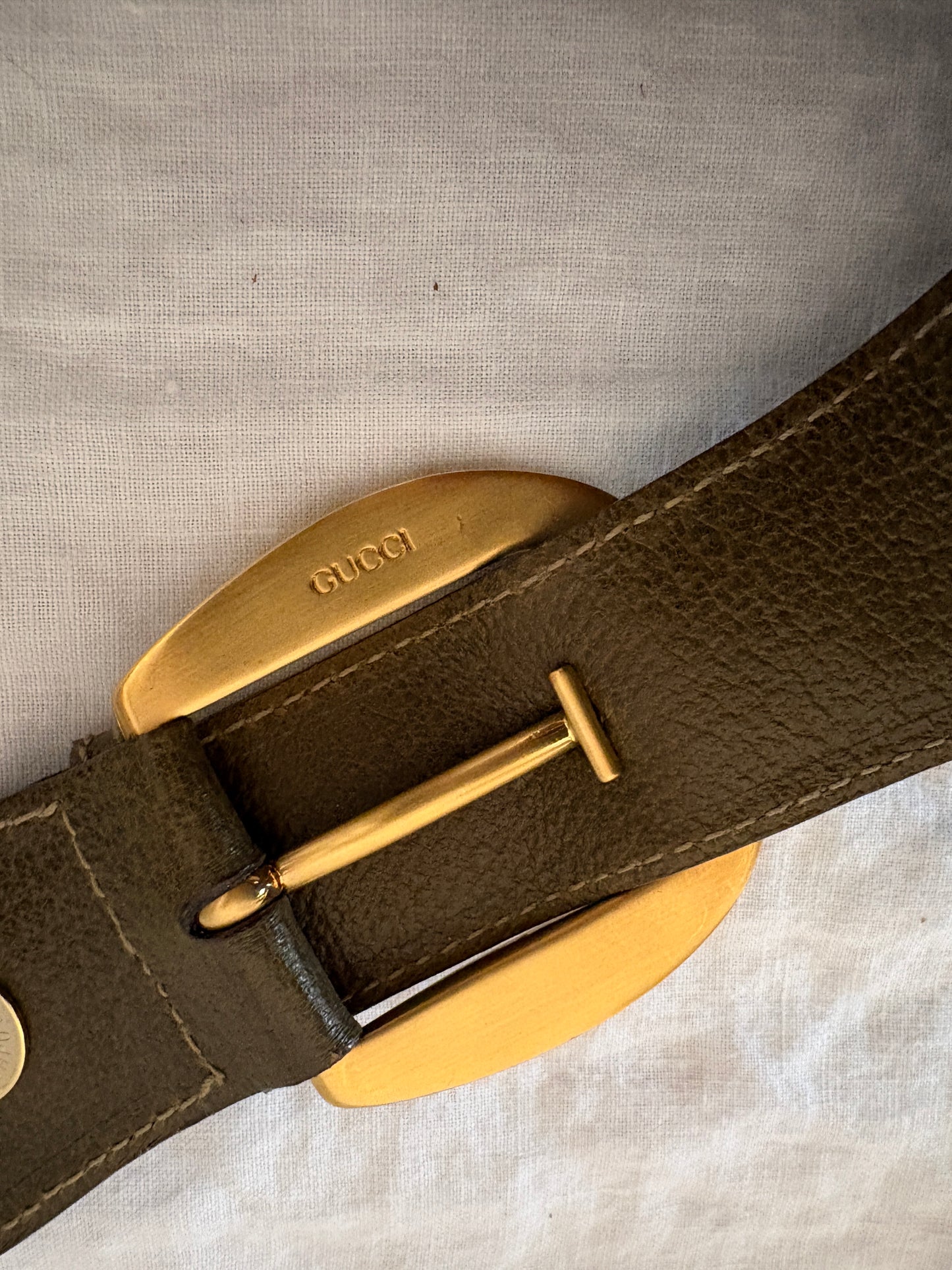 GUCCI 1990’s Archival Green Leather Bucket Crossbody Bag
