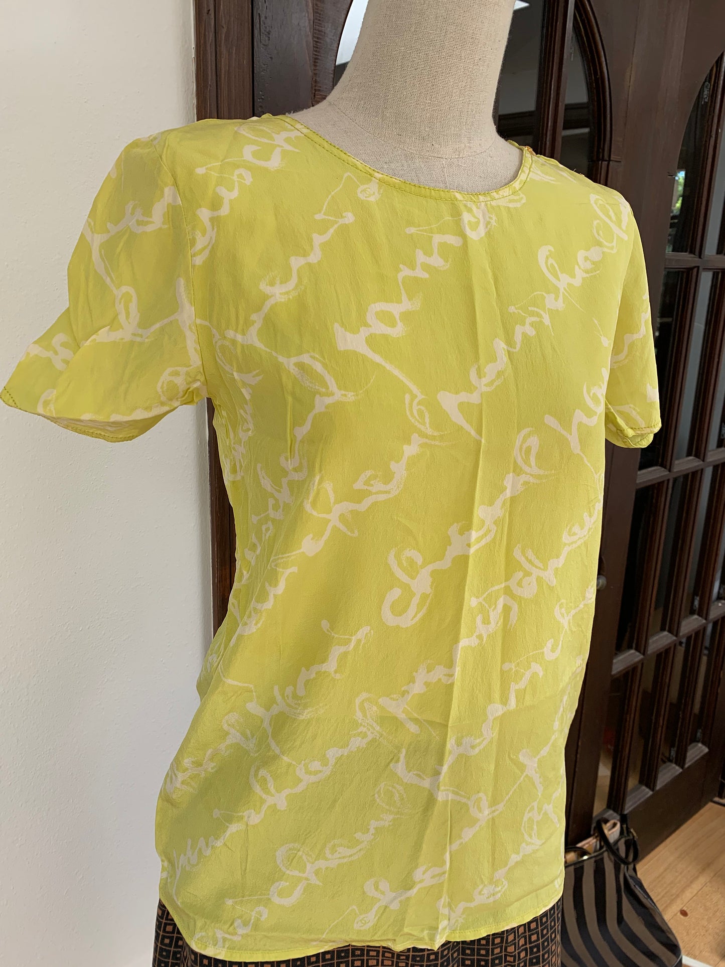 RARE Vintage CHANEL CC Logo Monogram Lime Green White Graffiti Short Sleeve Dress Tunic Button down A-Line Crop Cover Up Silk